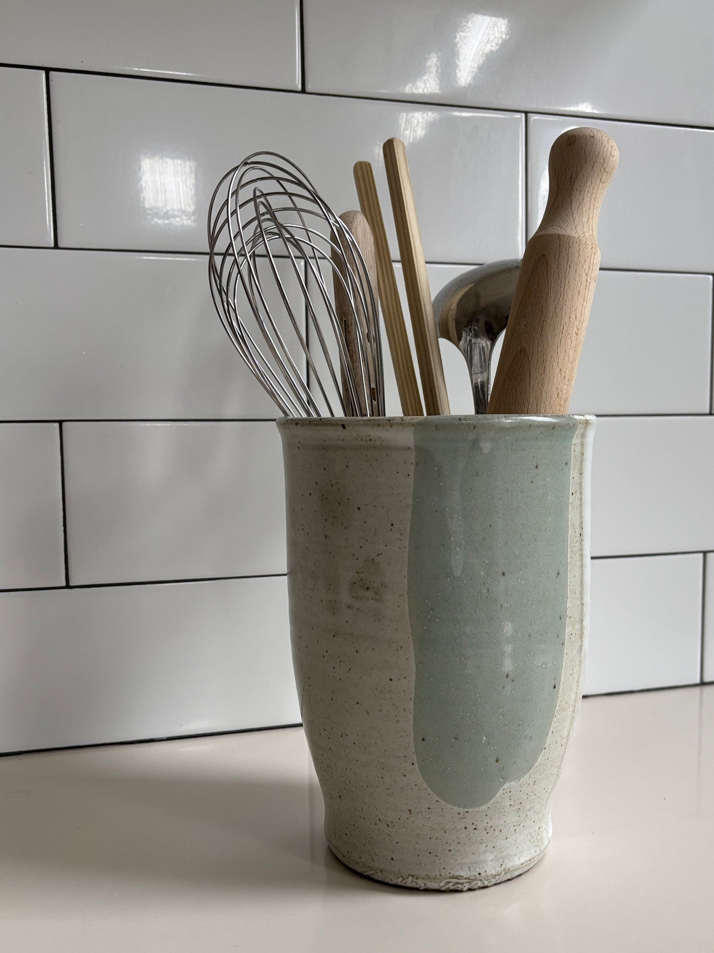 Utensil holder