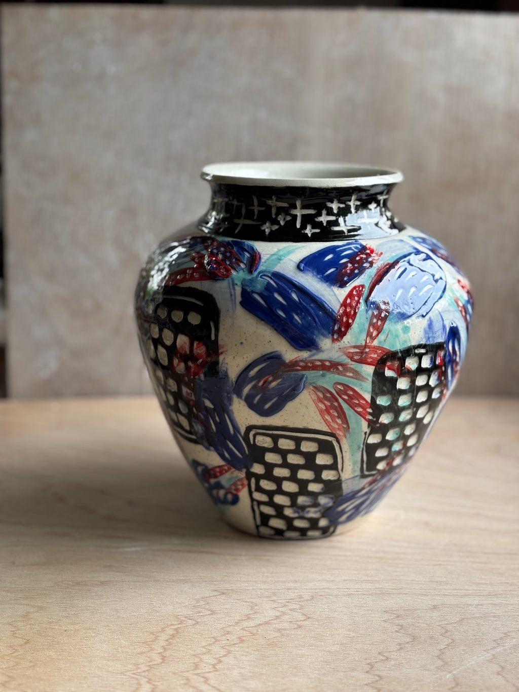 City Scene New Years Eve Vase