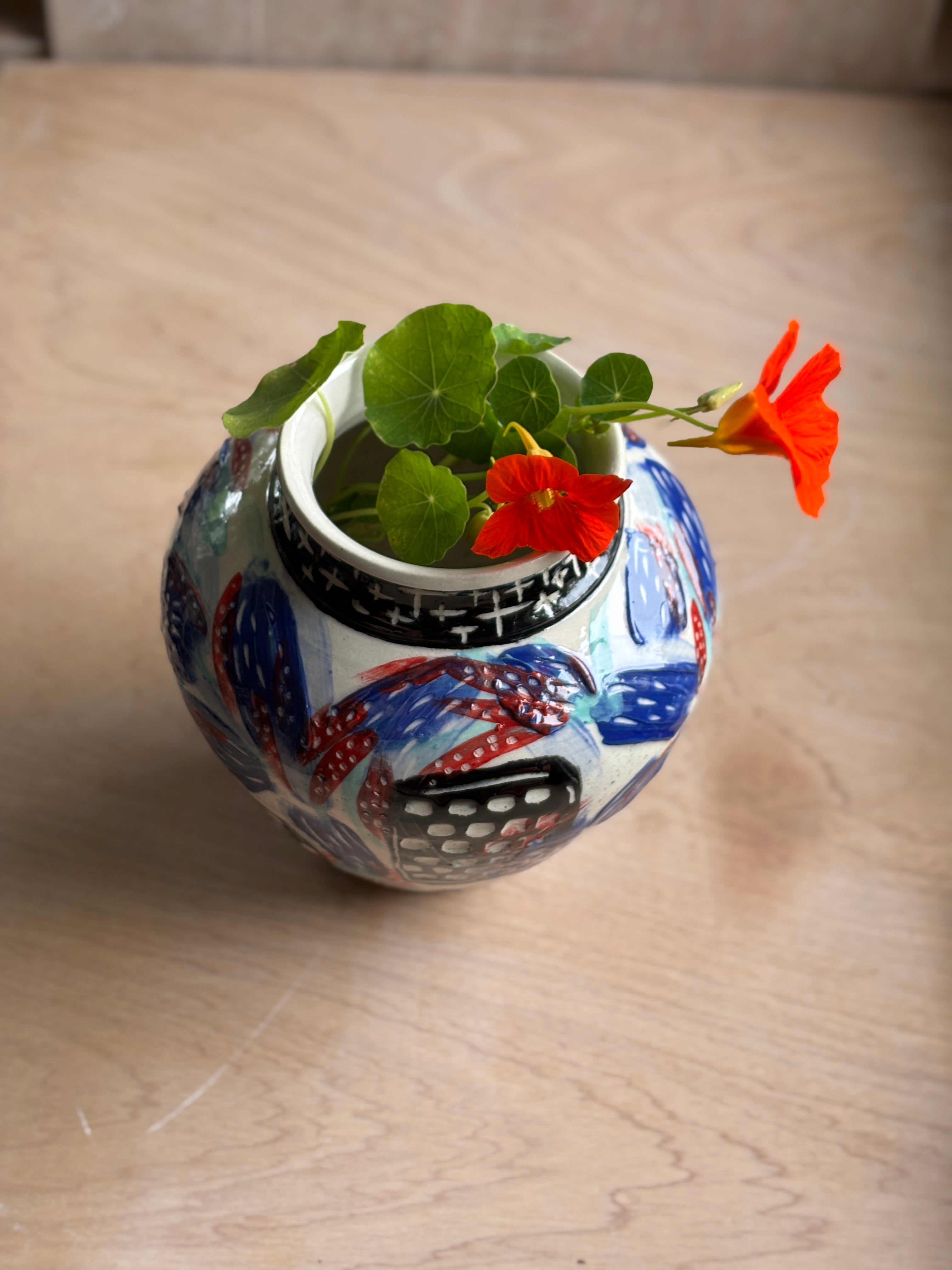 City Scene New Years Eve Vase