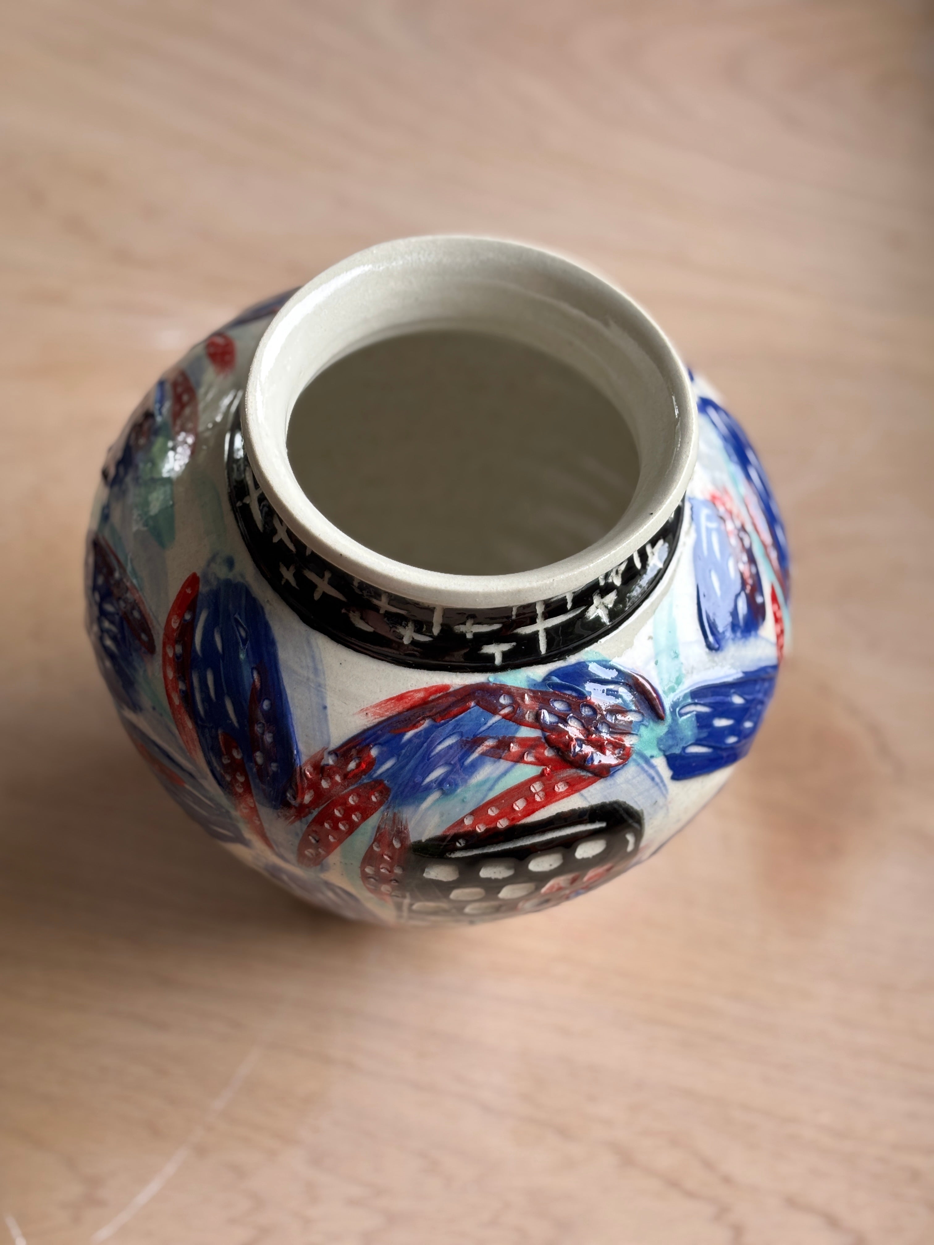 City Scene New Years Eve Vase